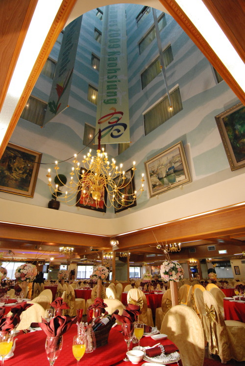 kingship hotel Restaurant